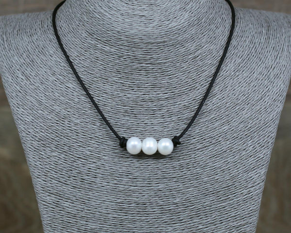 Angie Laugel - White Three Pearl Choker